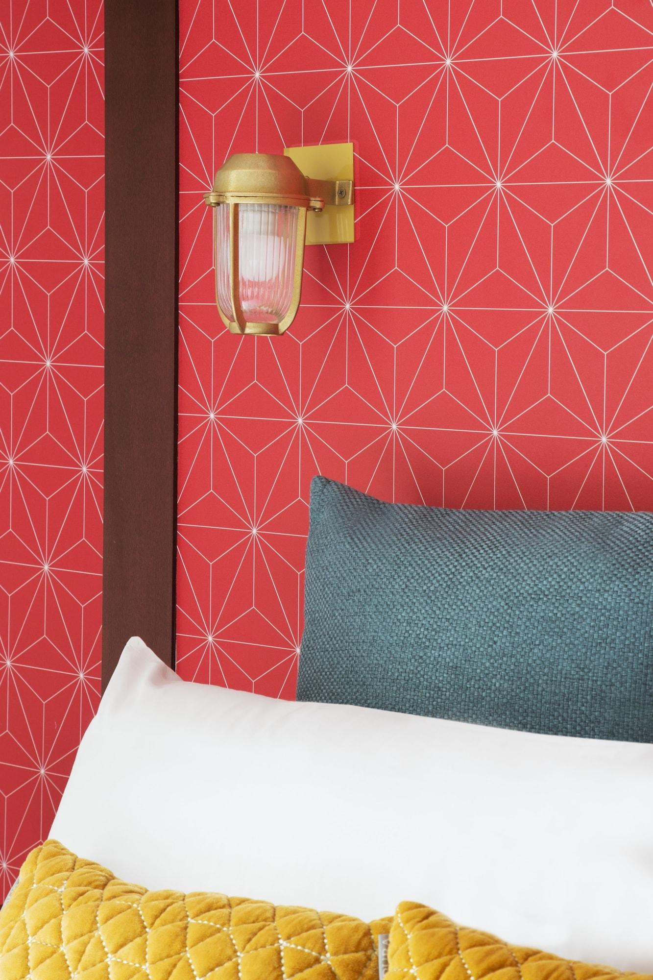Hotel The Playce By Happyculture 4*